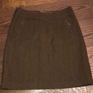 Women’s herringbone skirt sz 2